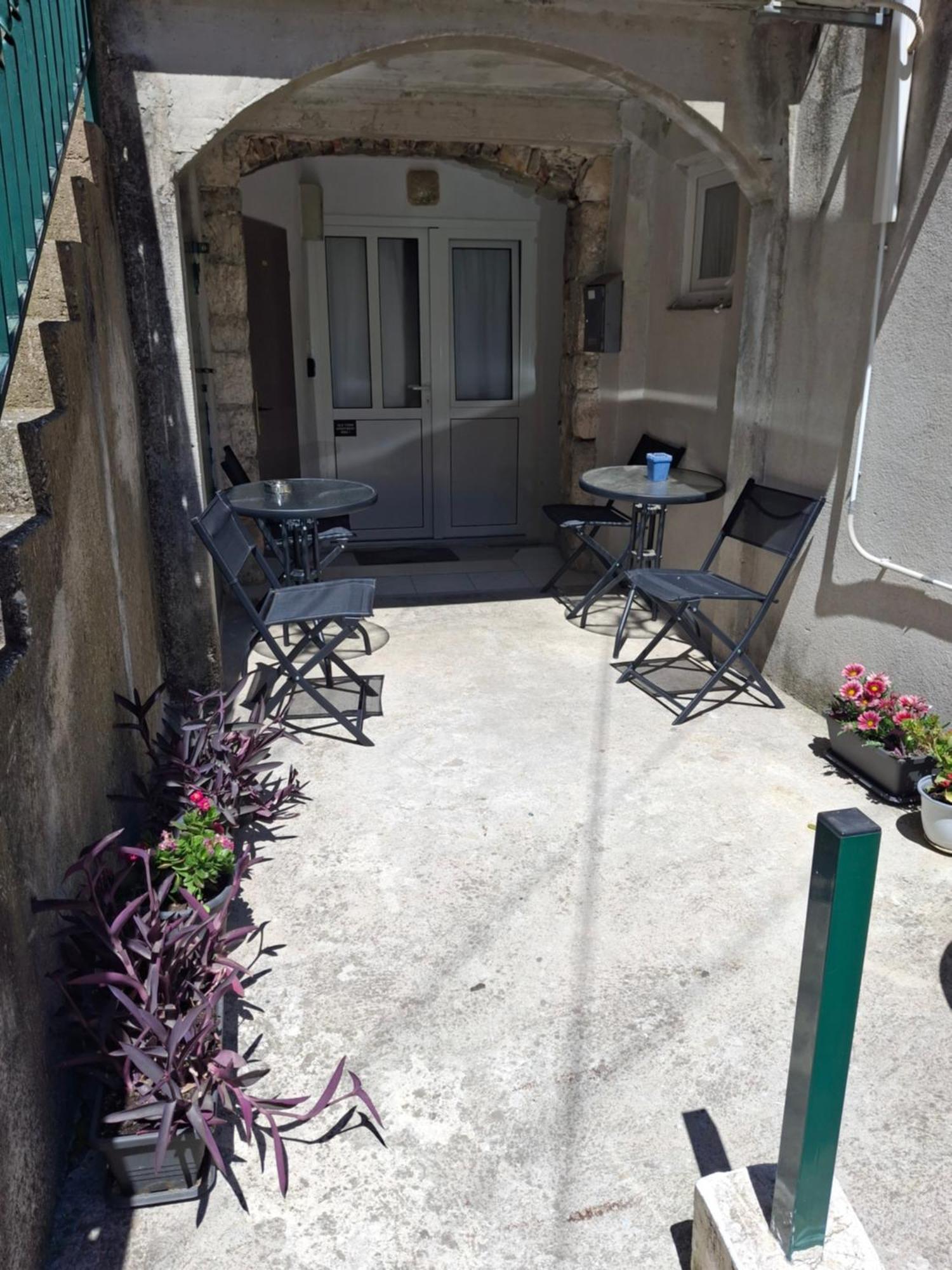 Old Town Apartment Nina 1 Split Dış mekan fotoğraf